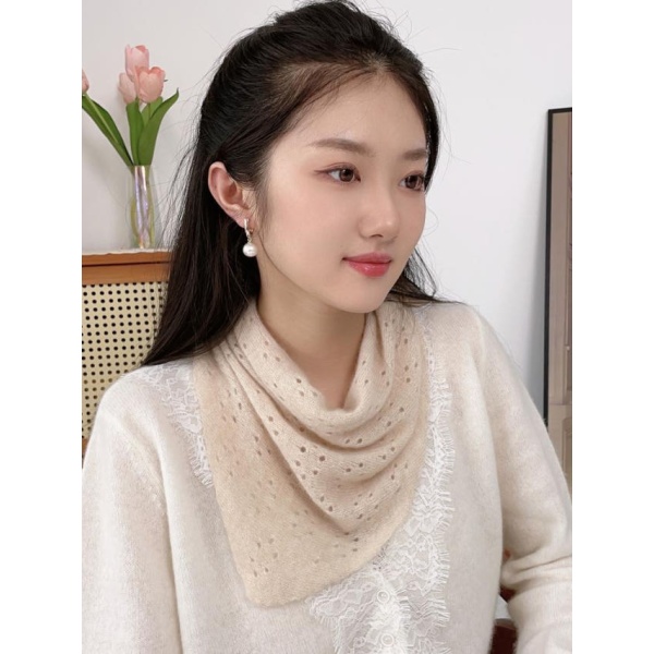 럭셔리 벨벳 머플러 삼각 스카프 블루 어머니 베이직 고비 펀칭 어깨 블루벨벳 - 상세 이미지 3