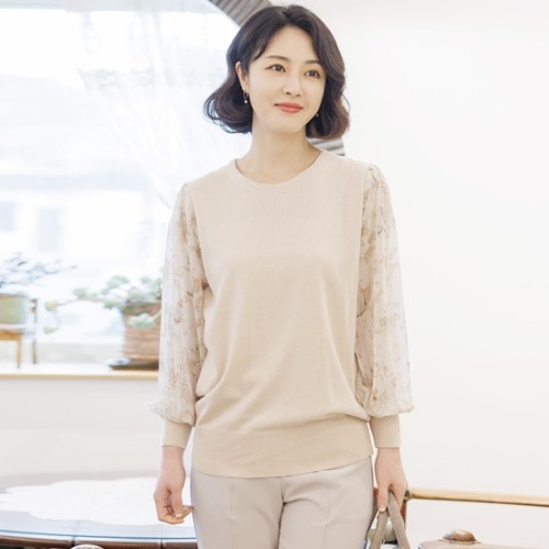 엄마옷 조이마담 T51595 쉬폰플라워 니트 블라우스 중년여성의류 - 상품 이미지