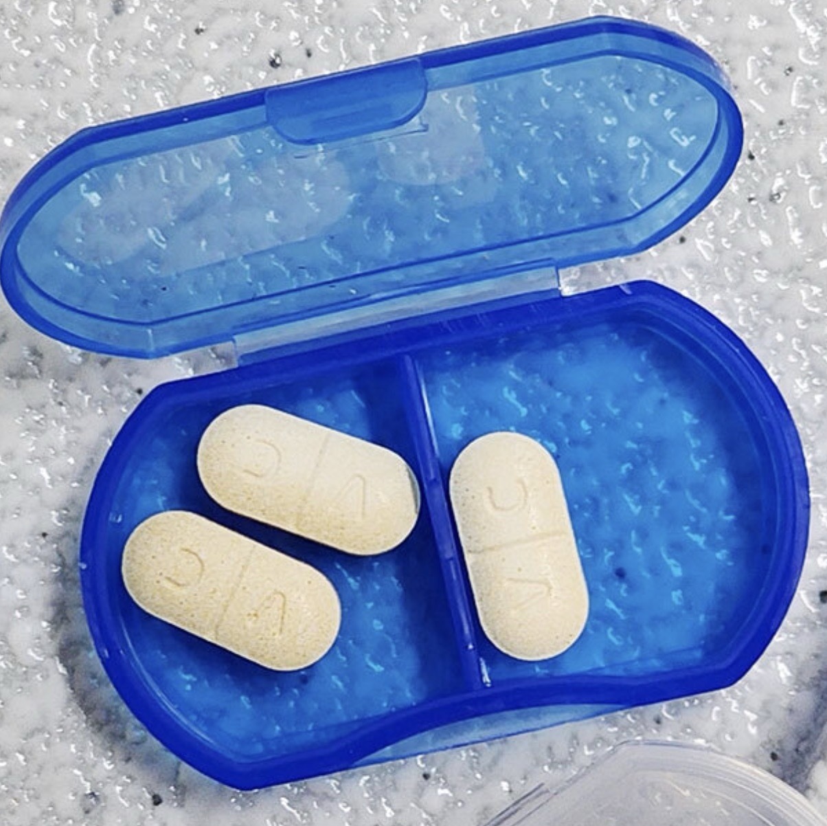 2칸알약케이스 휴대용약통 미니약보관함 - 상품 이미지