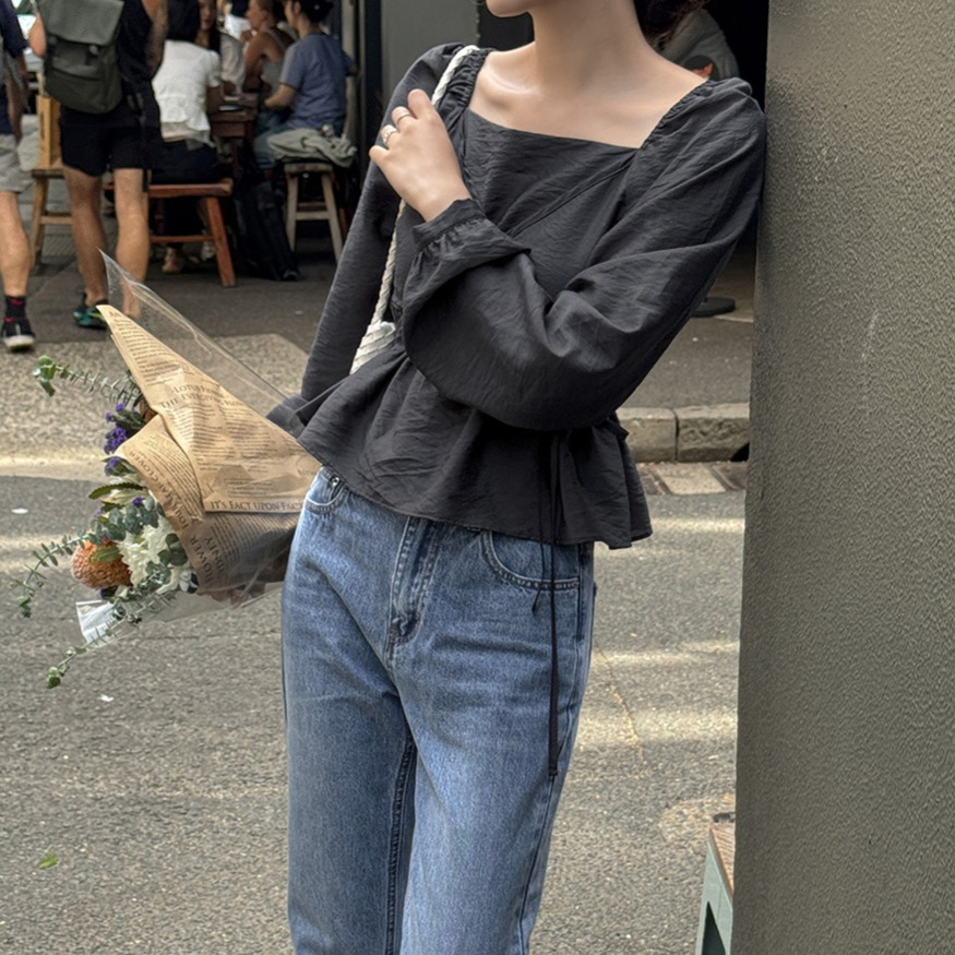 스퀘어넥 크로스 레이어드 랩 블라우스 - 상세 이미지 3