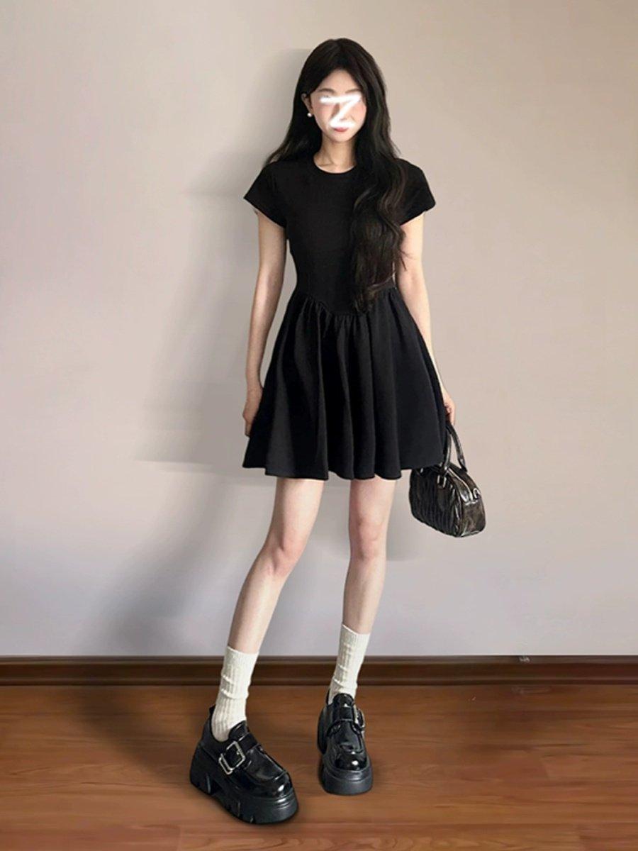 여성 여름 미니 원피스 하객룩 바캉스룩 신혼여행 숏 스커트 키작녀 - 상품 이미지