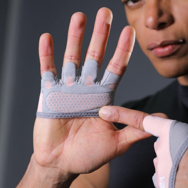 최강 퍼포먼스 그레이 M 웨이트 트레이닝 반장갑 테니스 사이클링 배드민턴 그레이 M - 상세 이미지 3