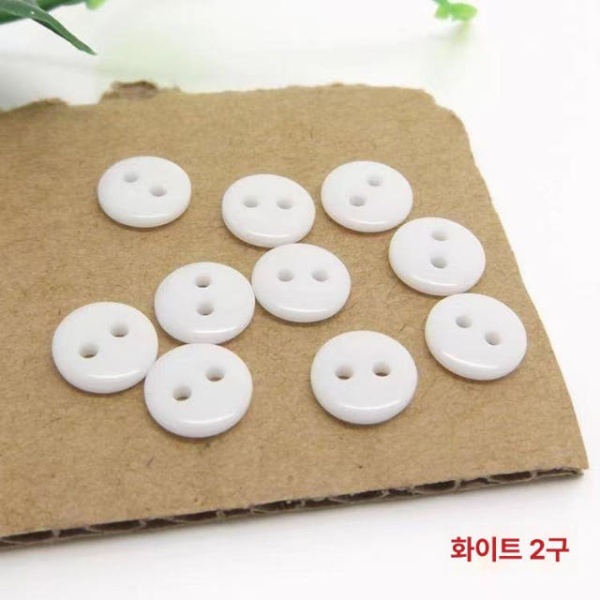 프리미엄 블랙 플라스틱 단추 화이트 10개 11.5mm 실용적인 투아이 블랙 10개 7.5mm - 상세 이미지 4