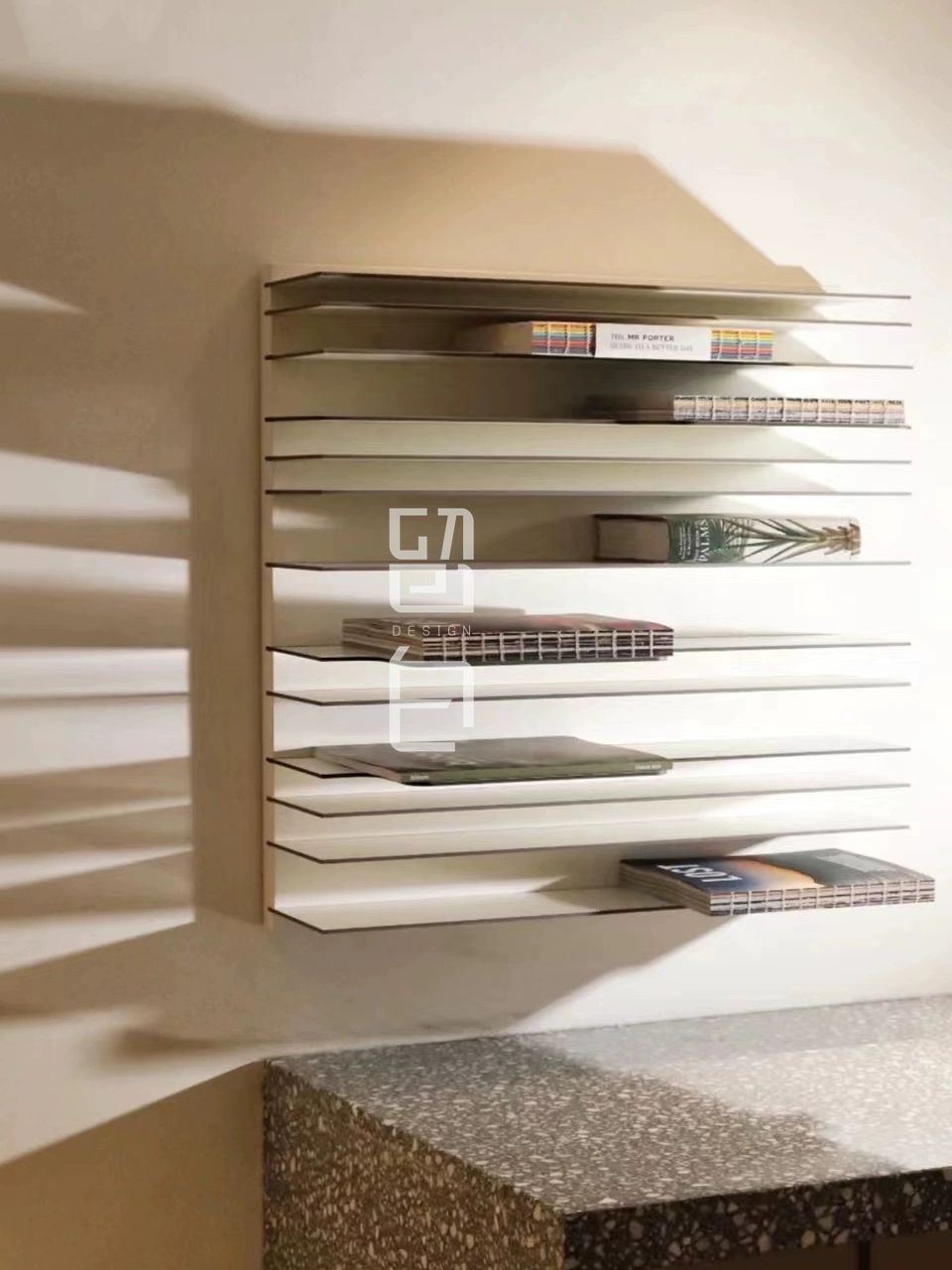고급형 스펙트럼 선반 월 시스템 페이퍼백 매거진랙 책장 화이트60 x 60cm 16kg