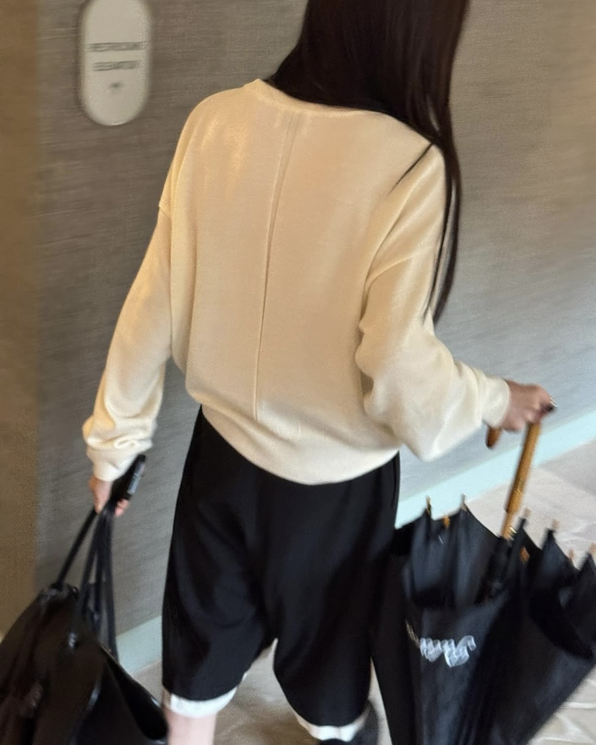 [S당일] 아웃핏 버미 팬츠 6부 7부 반바지 슬랙스 와이드 스판 버뮤다 치마바지 (블랙) - 상세 이미지 3
