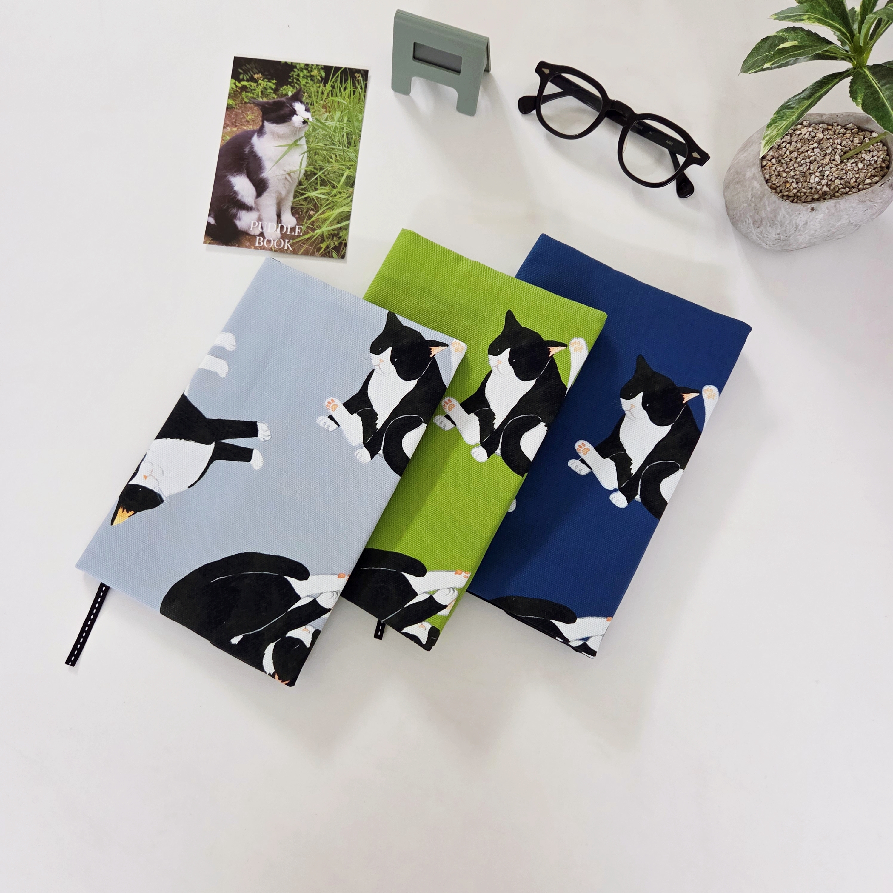 턱시도 고양이 캔버스 북커버 (크기조절가능) 이미지 3