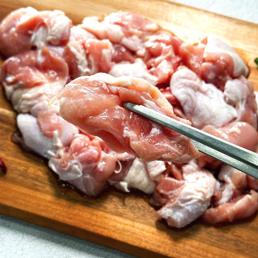 퇴근밥상 국내산 순살 닭다리살 뼈없는 닭정육 냉동 500g - 상품 이미지