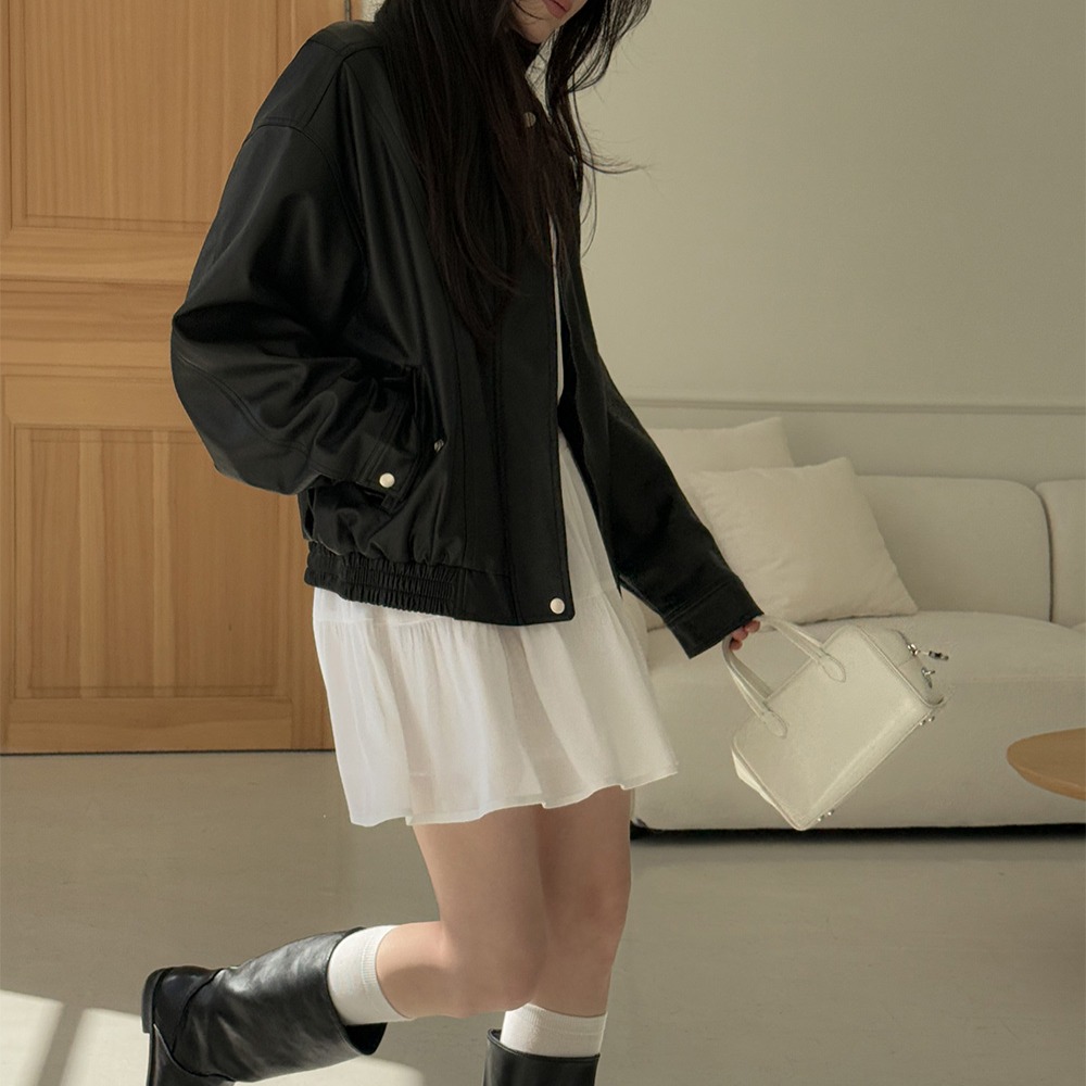 여성 간절기 레더 자켓 카라 오버핏 - 상세 이미지 2