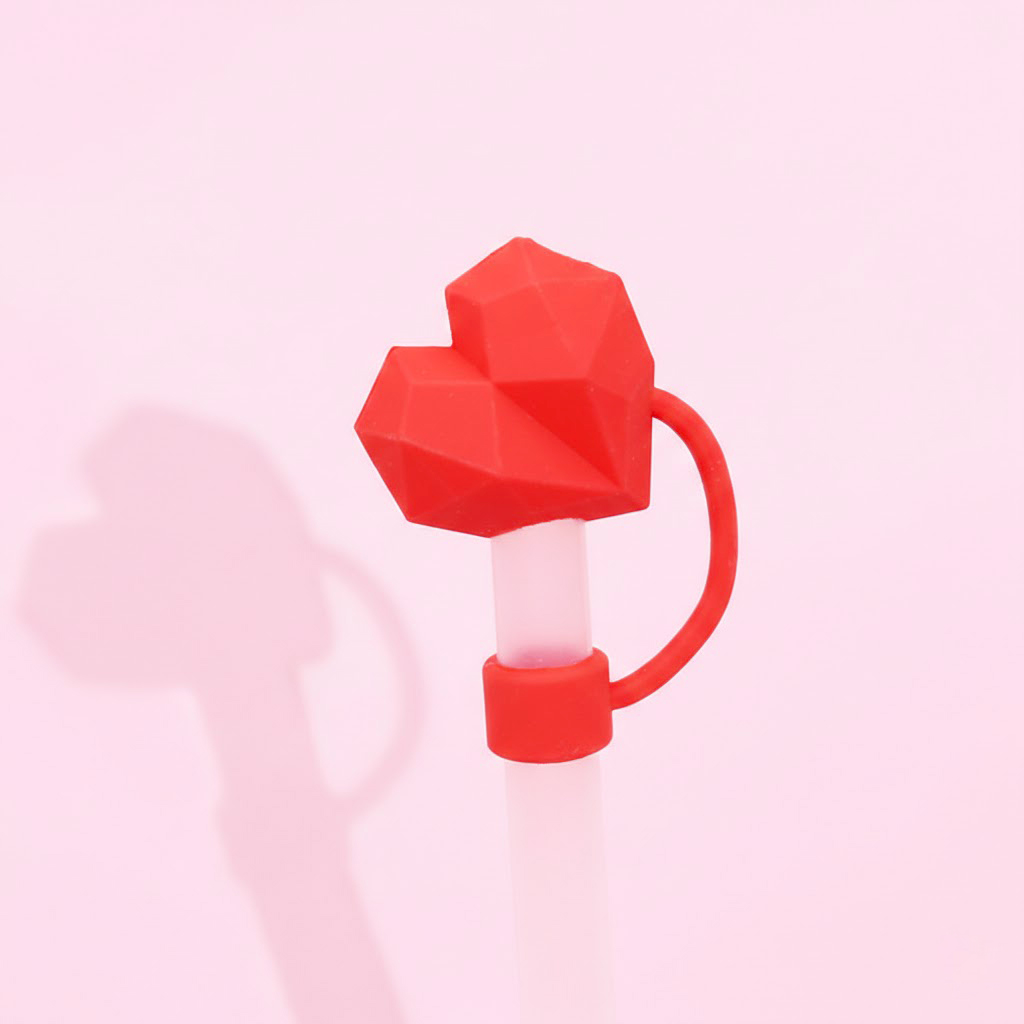 호환 텀블러 빨대 마개 스탠리 커버 텀꾸 스타벅스 캡 하트모양 크리스탈 레드 (10mm), 1개입 - 상품 이미지