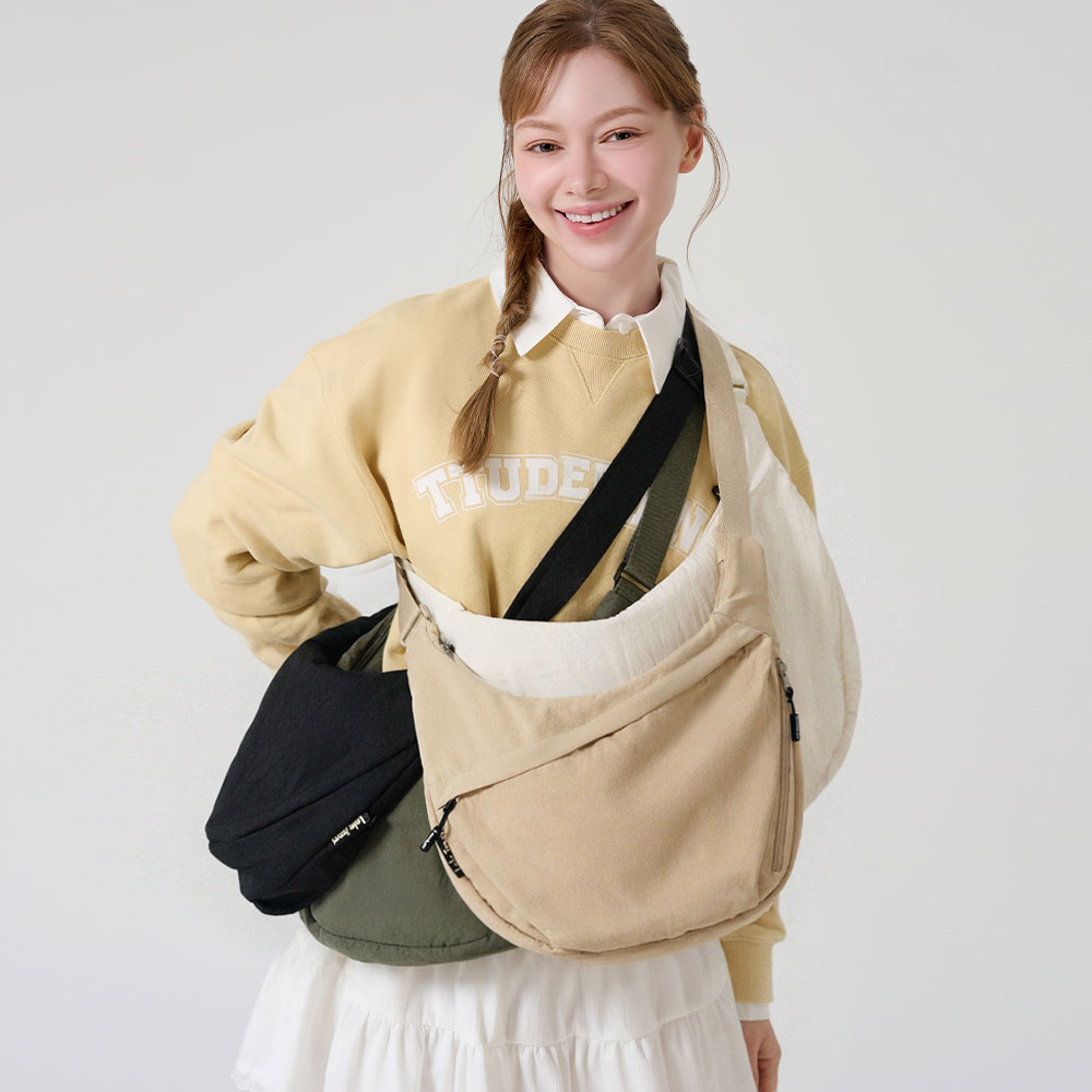 여성 크로스백 라라 반달 가방 유럽 여행 가방 일본 여행 가방 크로스백 추천