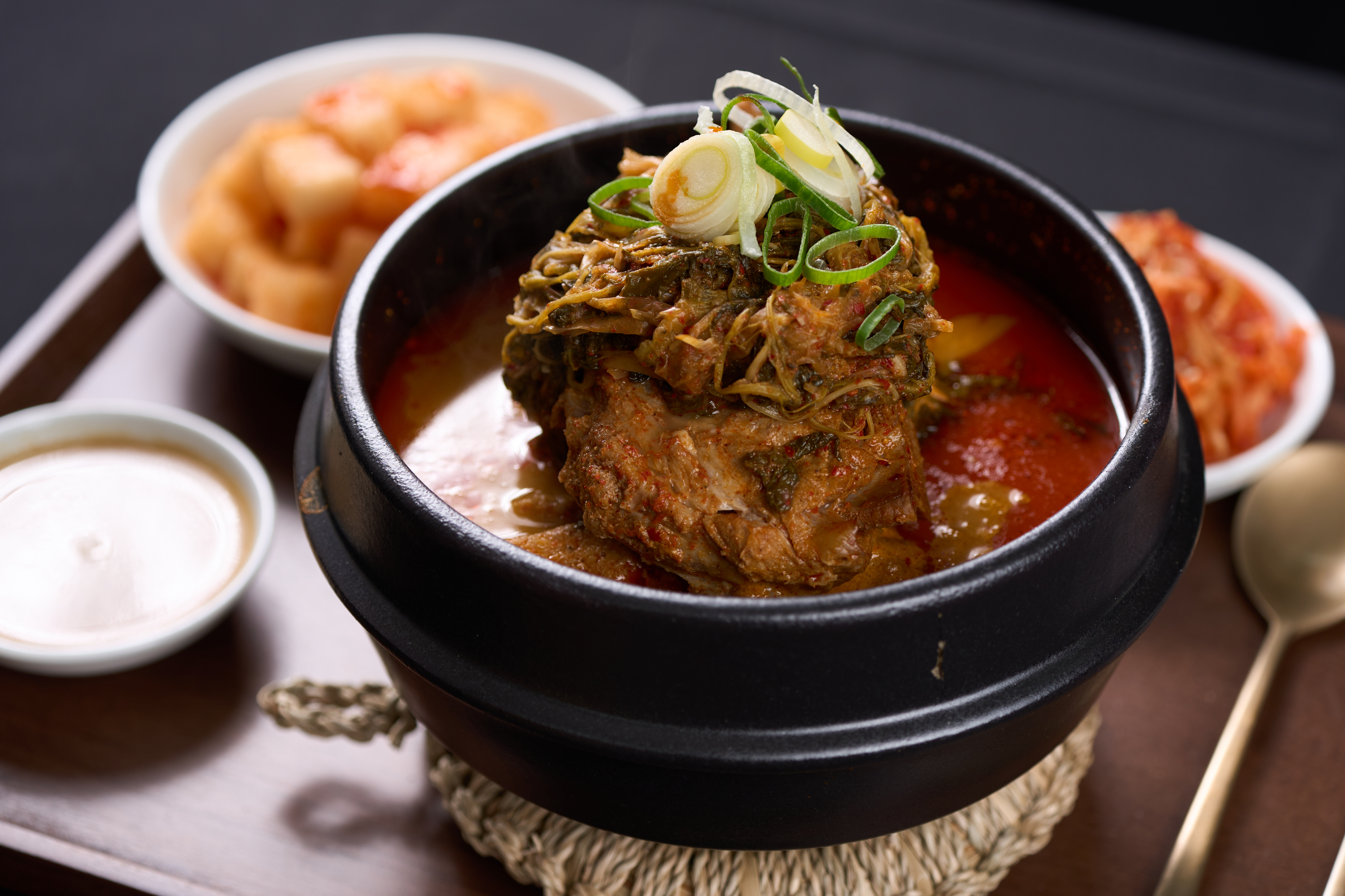 조교동감자탕 뼈해장국 뼈다귀 우거지 밀키트 감자탕 맛집 1kg - 상세 이미지 2