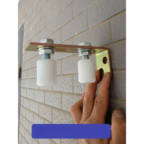 고성능 DIY 가구부속 레일 가이드 부품 스트립 브라켓 구멍 화이트나일론바퀴2개+L자형브래킷1개 8l-1 화이트 나일론 바퀴 1개 - 상품 이미지
