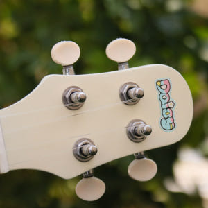 Daisy / 데이지 우쿨렐레 U-100 콘서트 탑솔리드 아이보리 실사용 후기 | 효과 있을까? - 상품 이미지 4