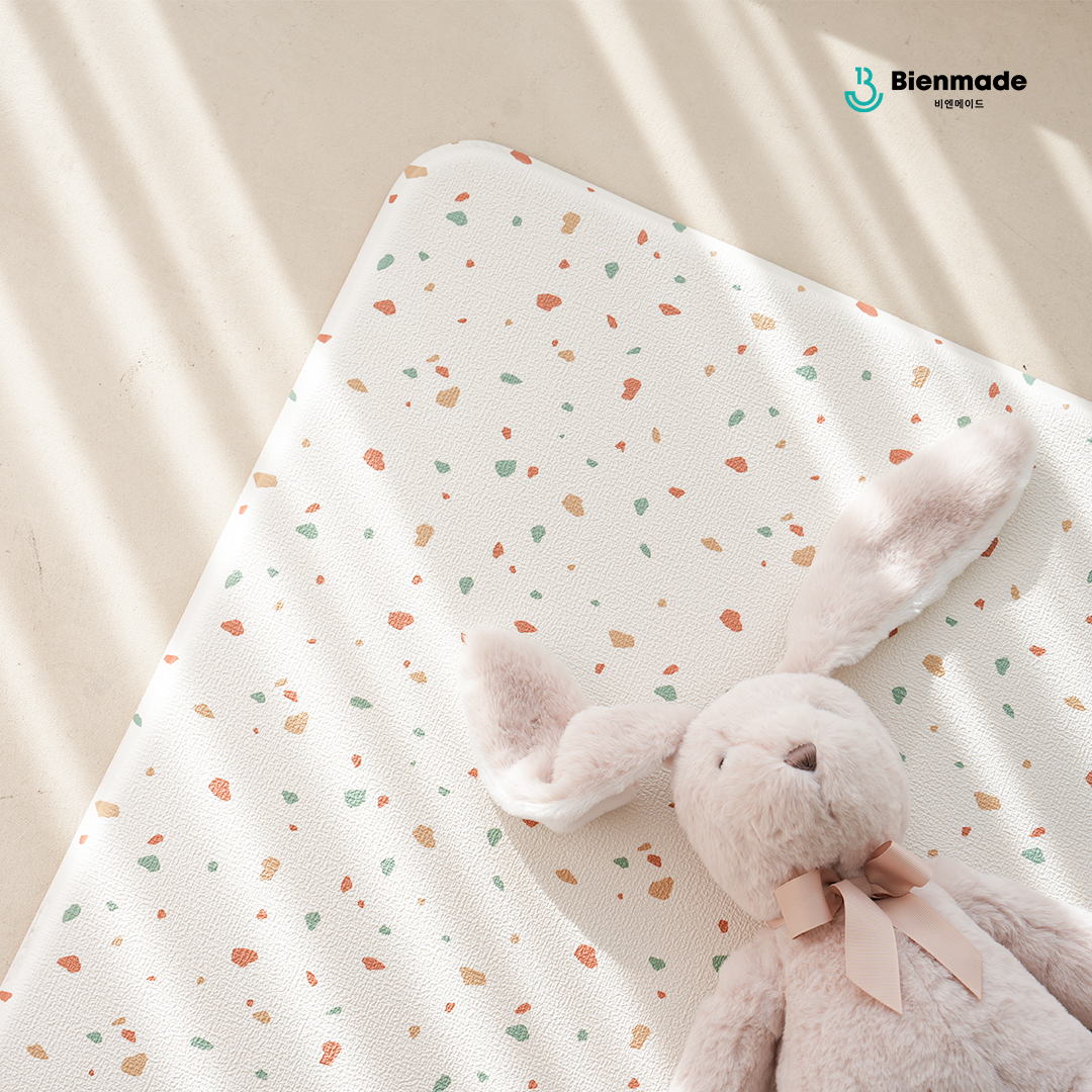 비엔메이드 디어 PVC 매트 유아 놀이방 거실 복도 논슬립 오트밀샌드 1.4cmx140x180
