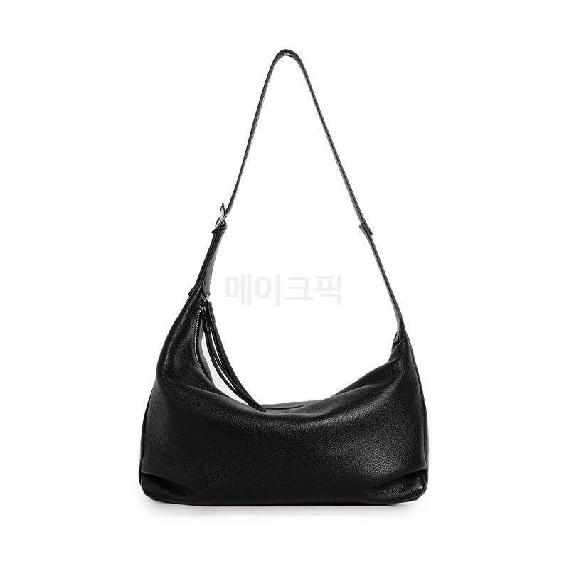 소가죽 여성숄더백 대용량 보부상 반달 호보백 가벼운 데일리 가방 스터드 스트랩 이미지 7