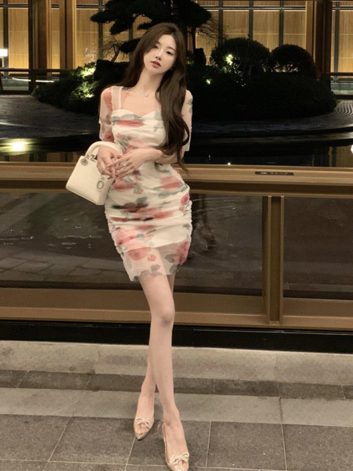 해변 휴양지 프렌치 스타일 플리츠 슬림핏 프린트 메쉬 미니 - 상세 이미지 5
