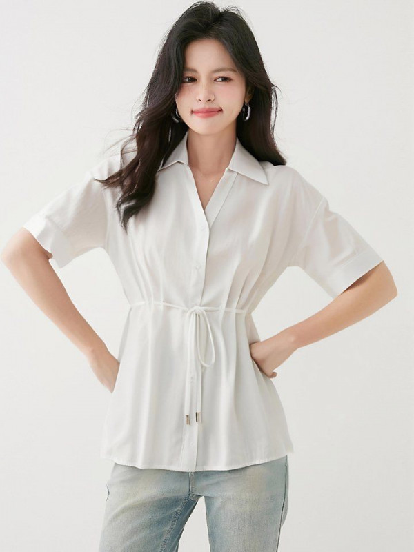 여성 여름 루즈핏 허리스트링 셔링 반팔 셔츠 카라넥 블라우스 단추 여밈 데일리룩 화이트 - 상세 이미지 4