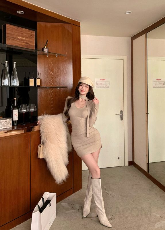 여성 페미닌 슬림핏 코튼 유넥 스트리머 셔링 미니 원피스 하객룩 데이트룩 오피스룩 출근룩 파티룩 섹시 긴팔 타이트 슬림 - 상세 이미지 4