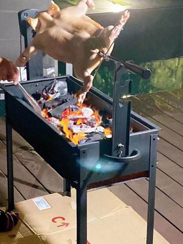 전기 자동 회전 바베큐 오븐 통구이 그릴 로티세리 가정용 캠핑용 삼겹살 소시지 굽는 기계 - 상세 이미지 5