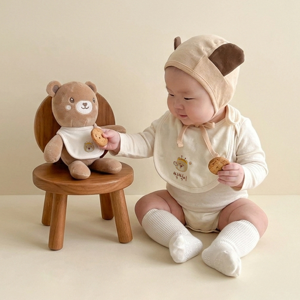 이키 아기 애착인형+인형 턱받이+아기 태명 자수 턱받이 3종세트 출산선물 - 상세 이미지 5