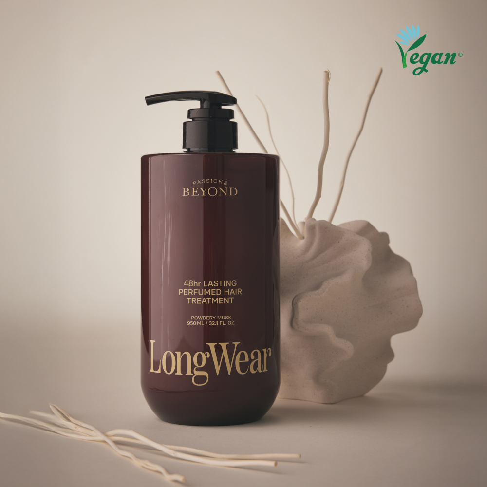 비욘드 롱웨어 퍼퓸드 트리트먼트 파우더리 머스크 950 mL 이미지 1