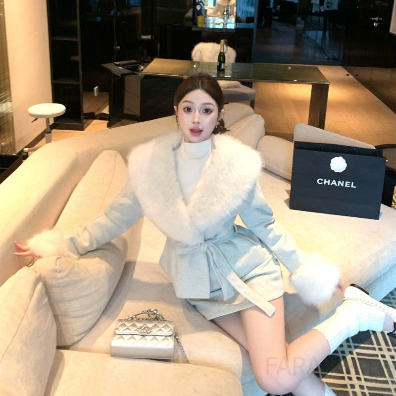 여성 고급스러운 루즈핏 퍼카라 벨트 코디 쓰리피스 하객룩 오피스룩 자켓 스커트 티셔츠 - 상세 이미지 5
