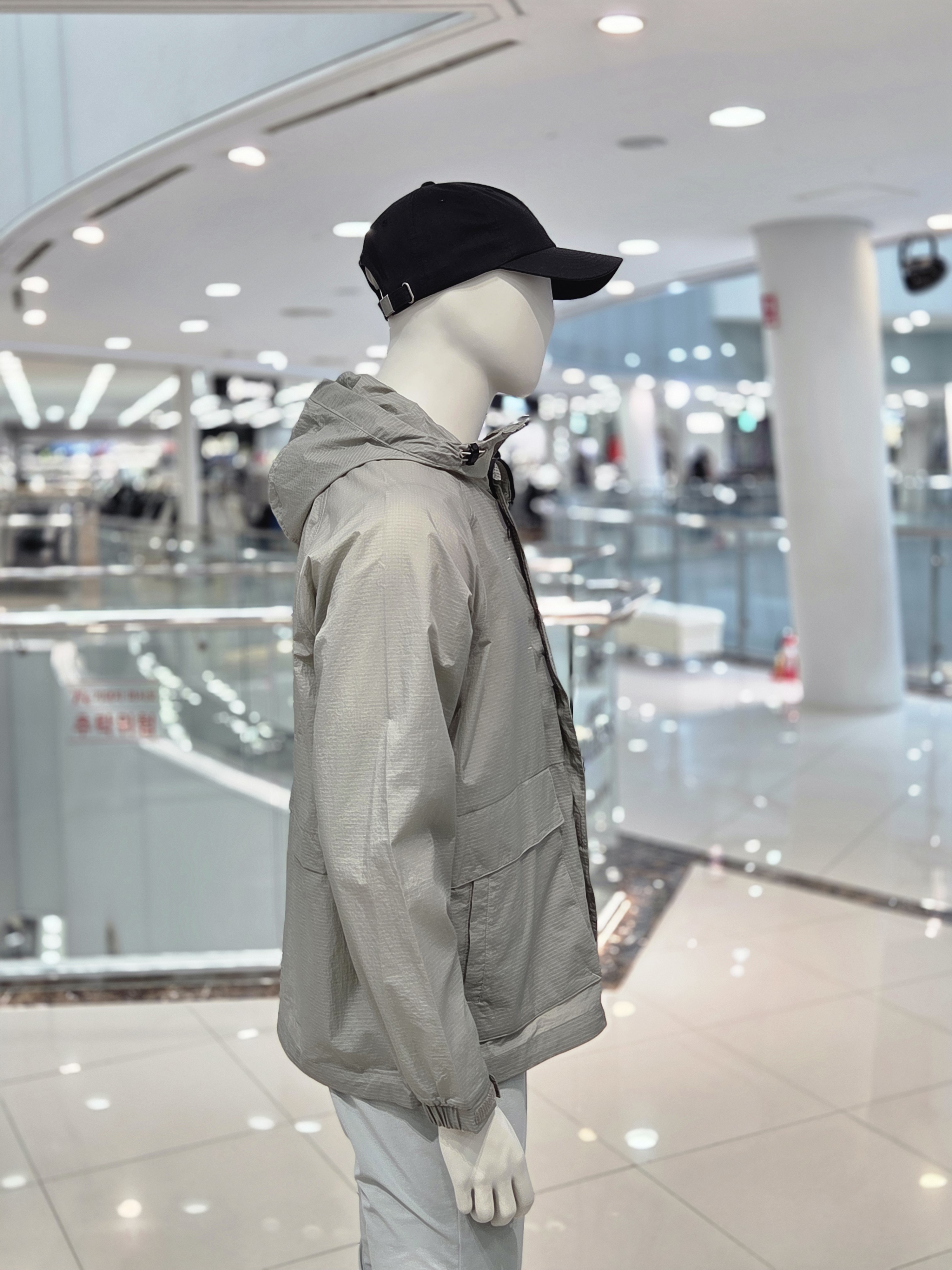 아이더 남성 여름 바람막이 캐주얼 후드 일체형 자켓 MM25162 이미지 7