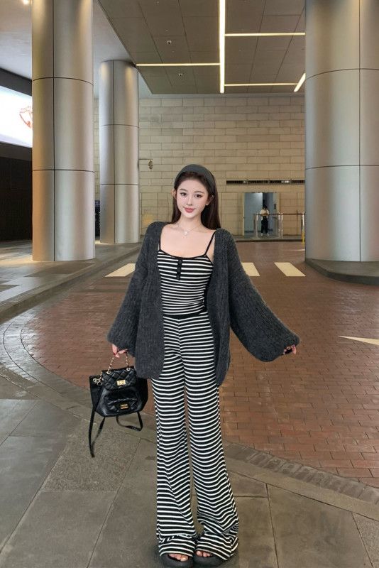 여성 캐주얼 루즈핏 코튼 스트라이프 가디건 슬립나시 와이드팬츠 코디 데일리룩 원마일웨어 - 상세 이미지 4