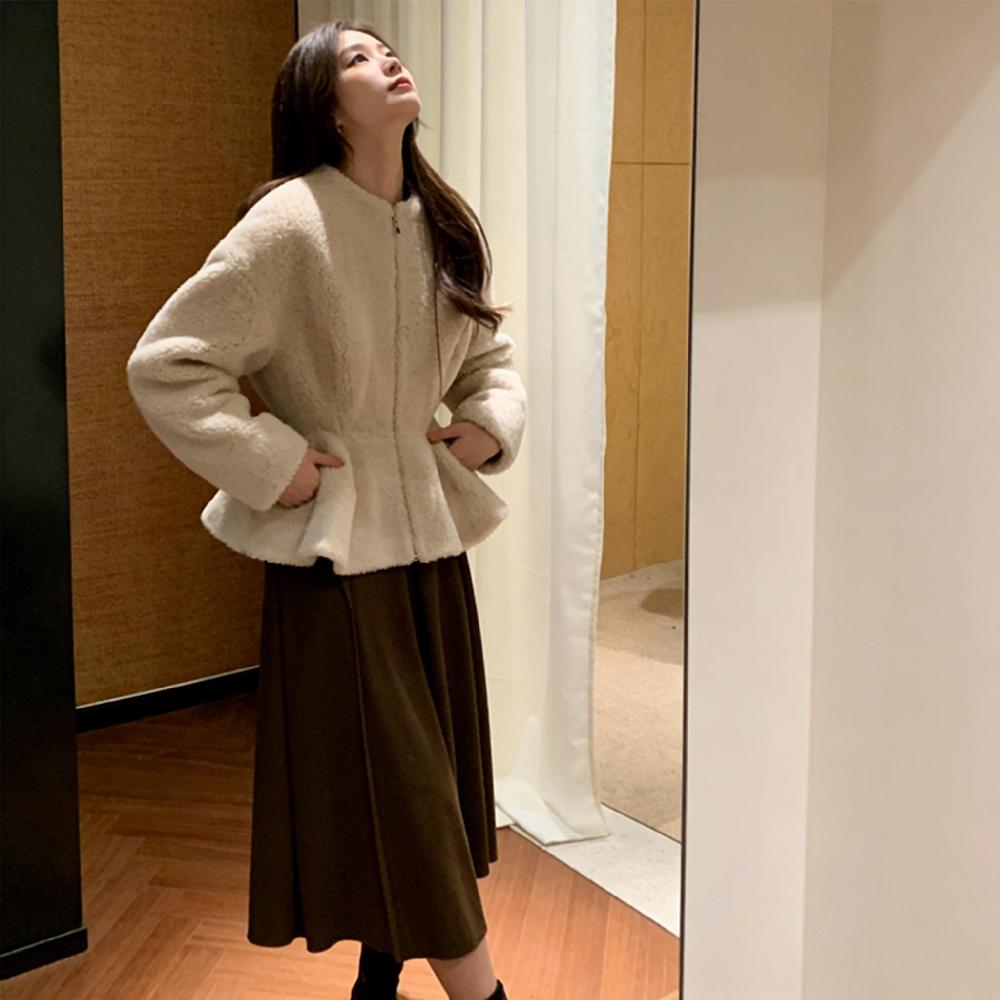 겨울 양털 카라 숏 퍼 코트 베이지 슬림핏 블라우스 S 베이지 코트 - 상세 이미지 2