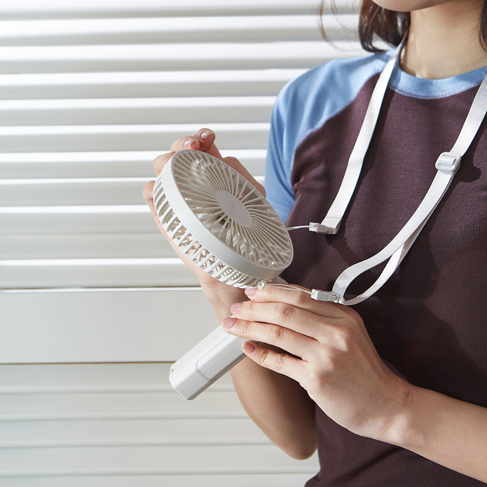 크레모아 핸디B 휴대용 손 선풍기 접이식 손풍기 저소음 BLDC 모터 제품 이미지