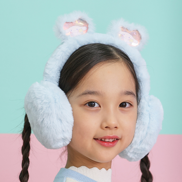 산리오 글리터 접이식 귀마개 유아 아동 주니어 어린이 초등 방한 귀마개 귀도리 선물 - 상품 이미지