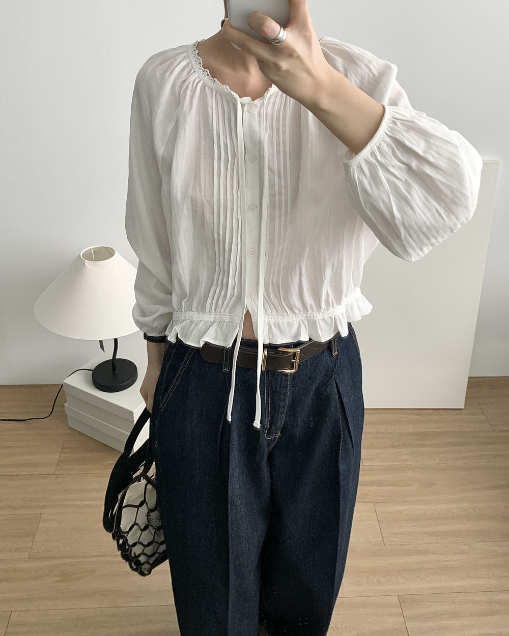 레일 블라우스 레이스 세미크롭 블라우스 웨어링무드 (2c) 이미지 6