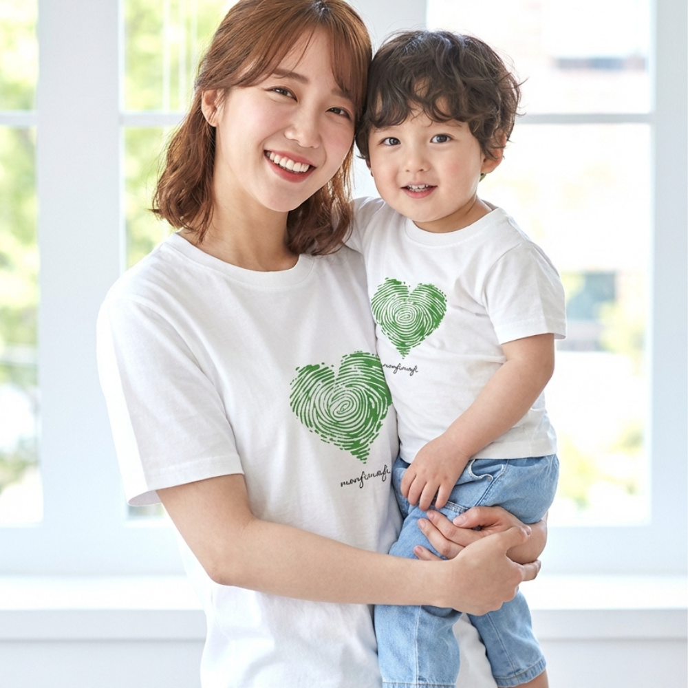 몽피마피 시그니처 가족티 패밀리룩 돌촬영 여행 사진의상 반팔 맨투맨 - 상세 이미지 5