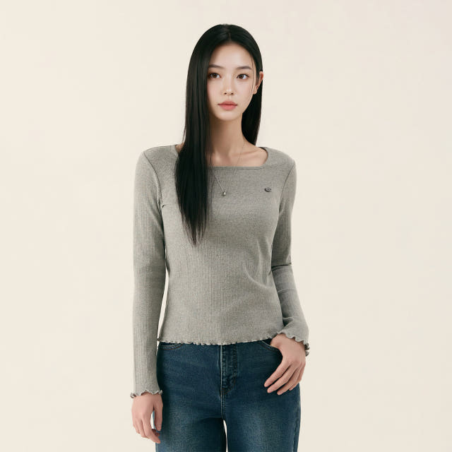 로엠 펀칭소재 스퀘어넥 티셔츠 RMLWG23R11