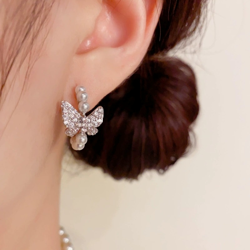 고급 S925 반짝이는 봄 나비 진주 큐빅 링 귀걸이 - 상세 이미지 2