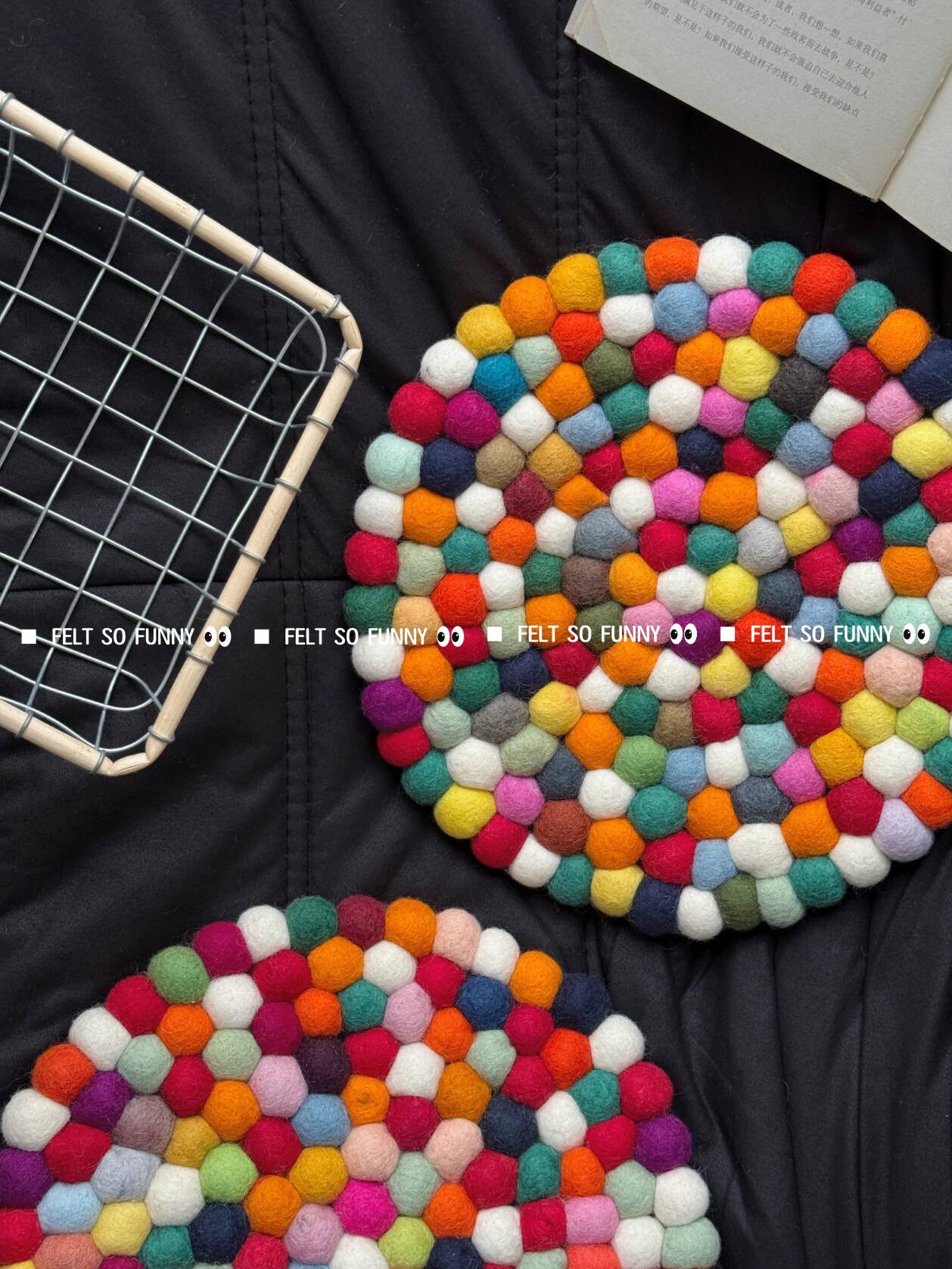 펠트방석 핸드메이드 네팔수입방석 펠트방울방석 고급방석 블랙화이트그레이 - 상세 이미지 2