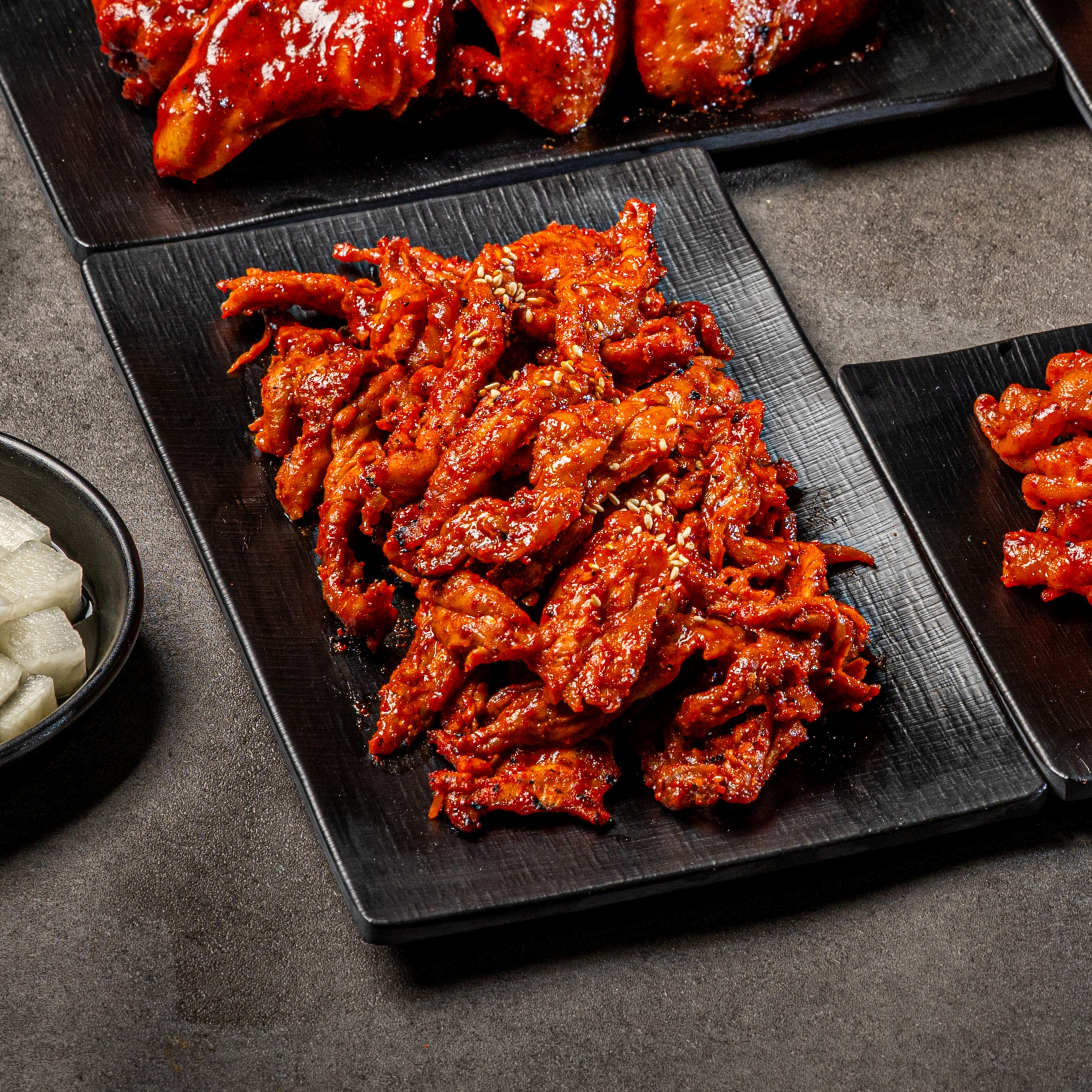야식플렉스 숯불 직화 매운 불 닭목살 200g 캠핑음식 밀키트 술안주 간편식 이미지 8