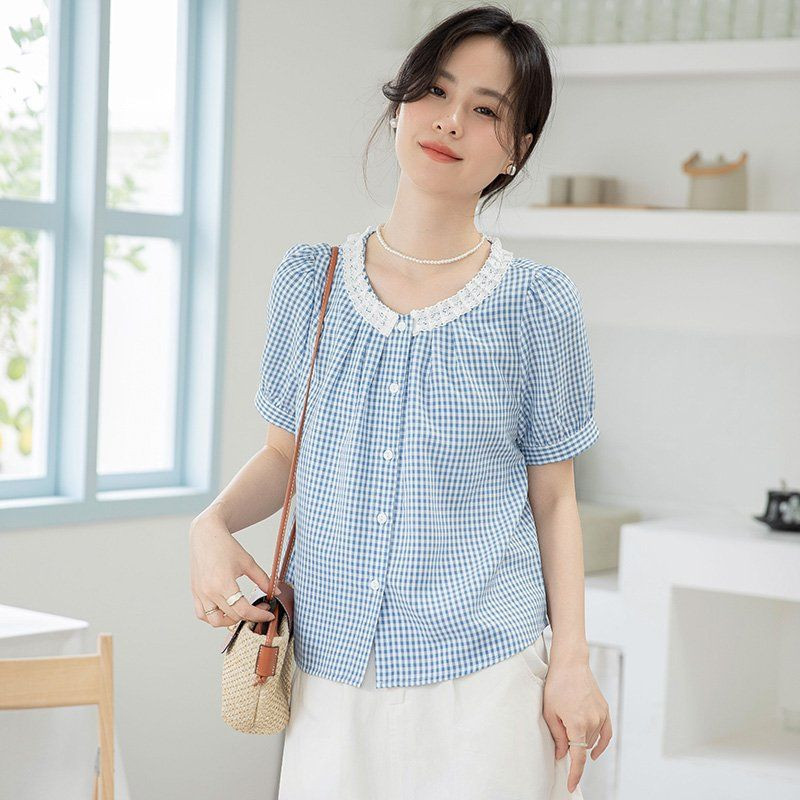 봄 여름 슬림핏 체크 반팔 블라우스 레이스넥 퍼프소매 셔츠 데일리룩 데이트룩 러블리 - 상세 이미지 5
