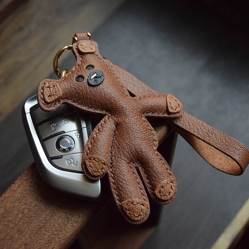 카멜 브라운 고급 선물 곰돌이 곰인형 키홀더 가죽 키링 골든브라운 가죽 스트랩 - 상세 이미지 2