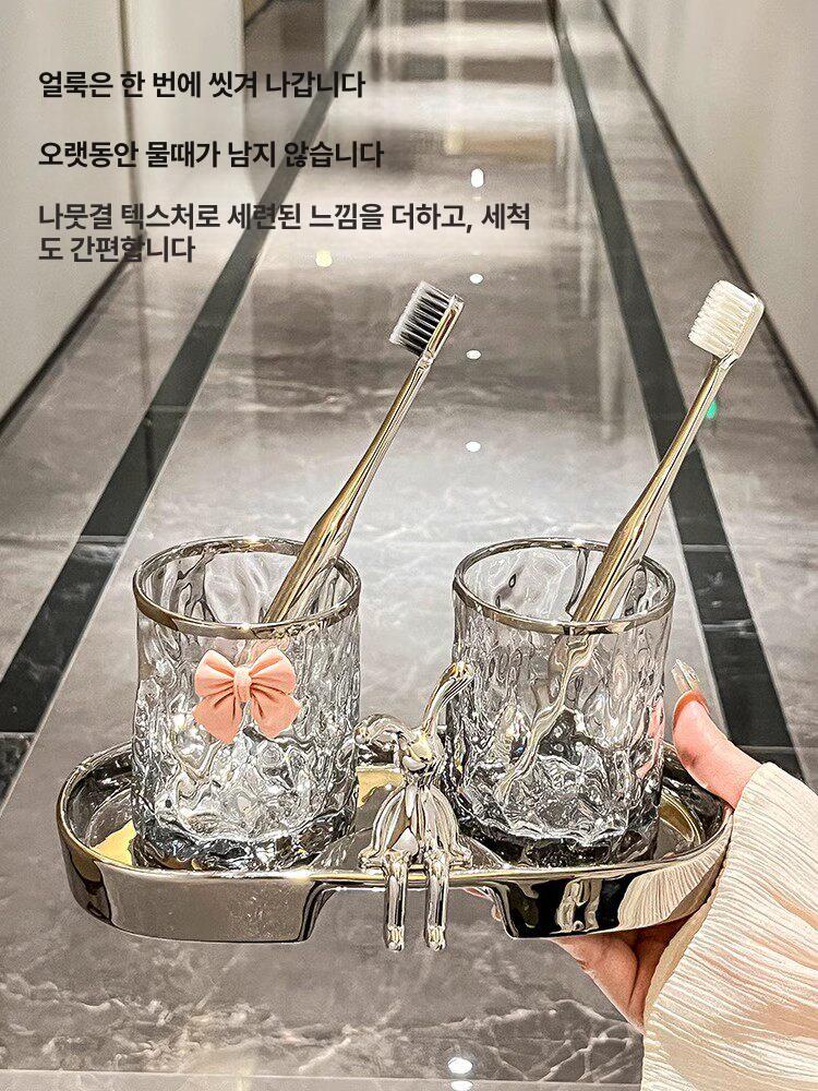 고급 칫솔꽂이 양치컵 치약 세트 아크릴 트레이 럭셔리 나뭇결 치아컵-투명 - 상세 이미지 5