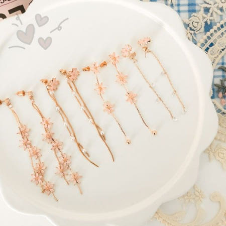 여성 귀 장식 벚꽃 플라워 모티브 웨이브 체인 드롭 디자인 귀고리 봄 시즌