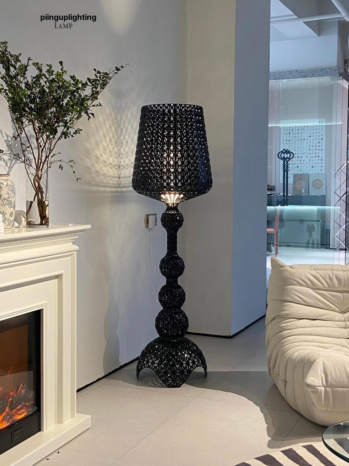 가부키 플로어 램프 화이트 인테리어 장스탠드 조명 대형 블랙 D50xH166cm 플로어 램프 - 상품 이미지