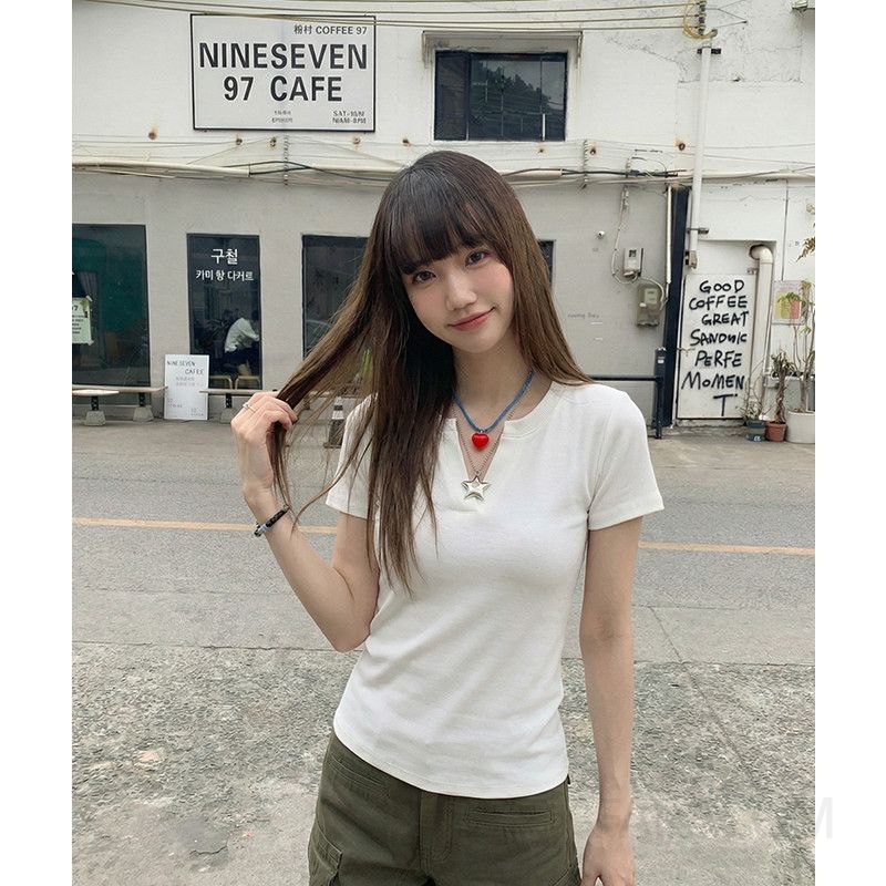 여성 오피스룩 출근룩 슬림핏 브이넥 반팔 골지 티셔츠 이너 단정한 밑단 디테일 기본 상의 데일리 아이템 - 상세 이미지 5
