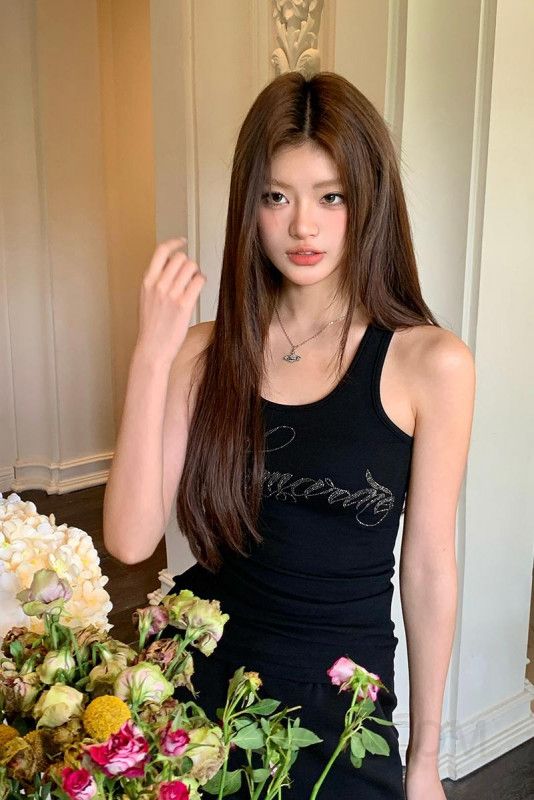 여성 스트릿 빈티지 데일리 슬림핏 모달 코튼 핫픽스 레터링 백리스 Y스트랩 레이어드 민소매 나시 티셔츠 이미지 6