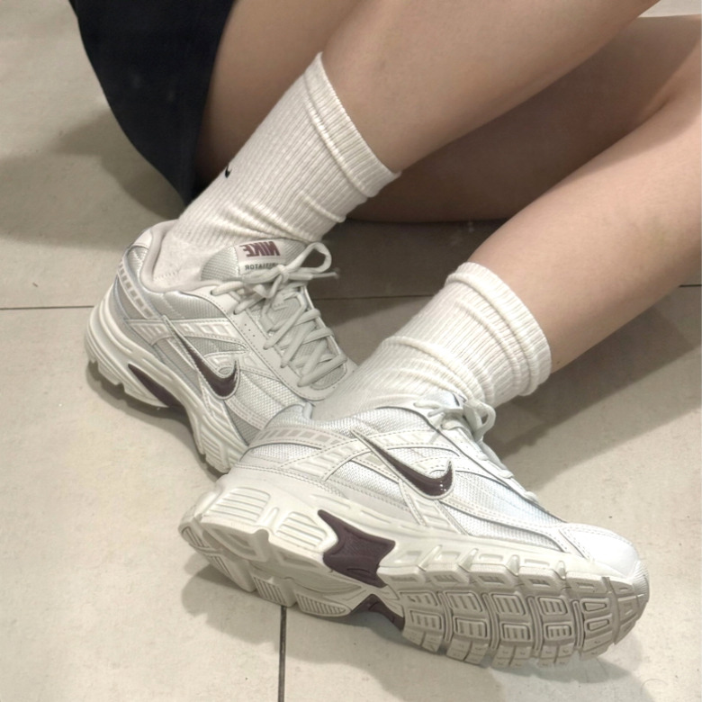 (백화점판) 나이키 운동화 런닝화 이니시에이터 발편한 신발 헬스화 - 상세 이미지 4