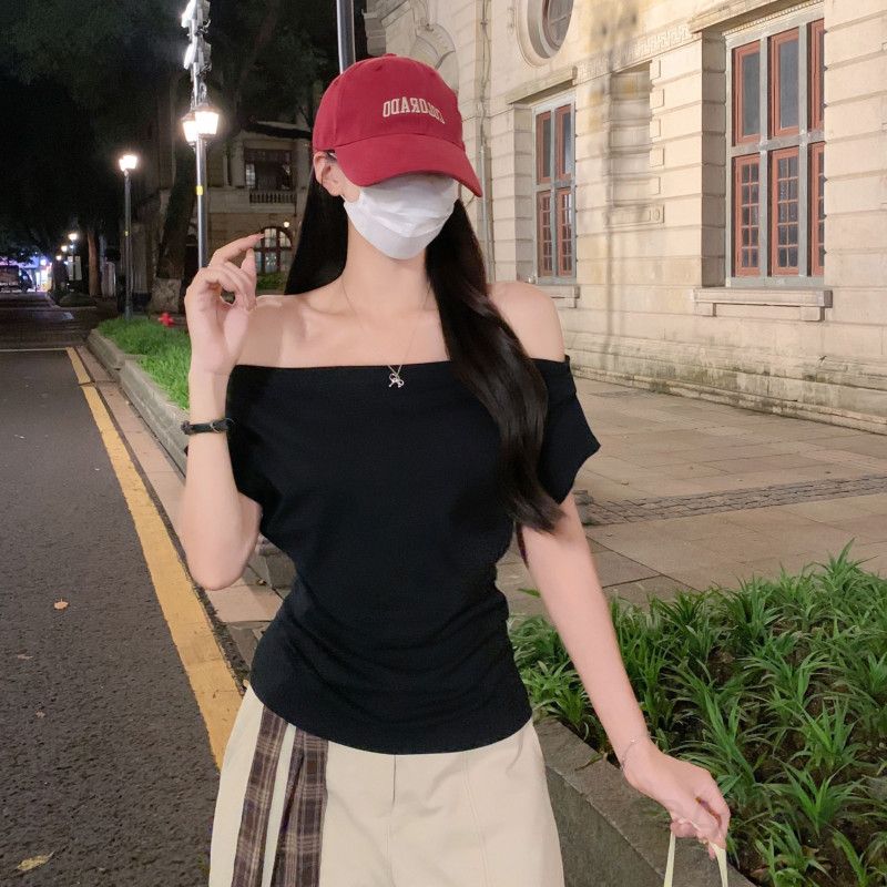 여성 데일리 캐주얼 루즈핏 면 오프숄더 입술넥 반팔 티셔츠 오피스룩 출근룩 데이트룩 놈코어룩 여리여리핏 보트넥 - 상세 이미지 3
