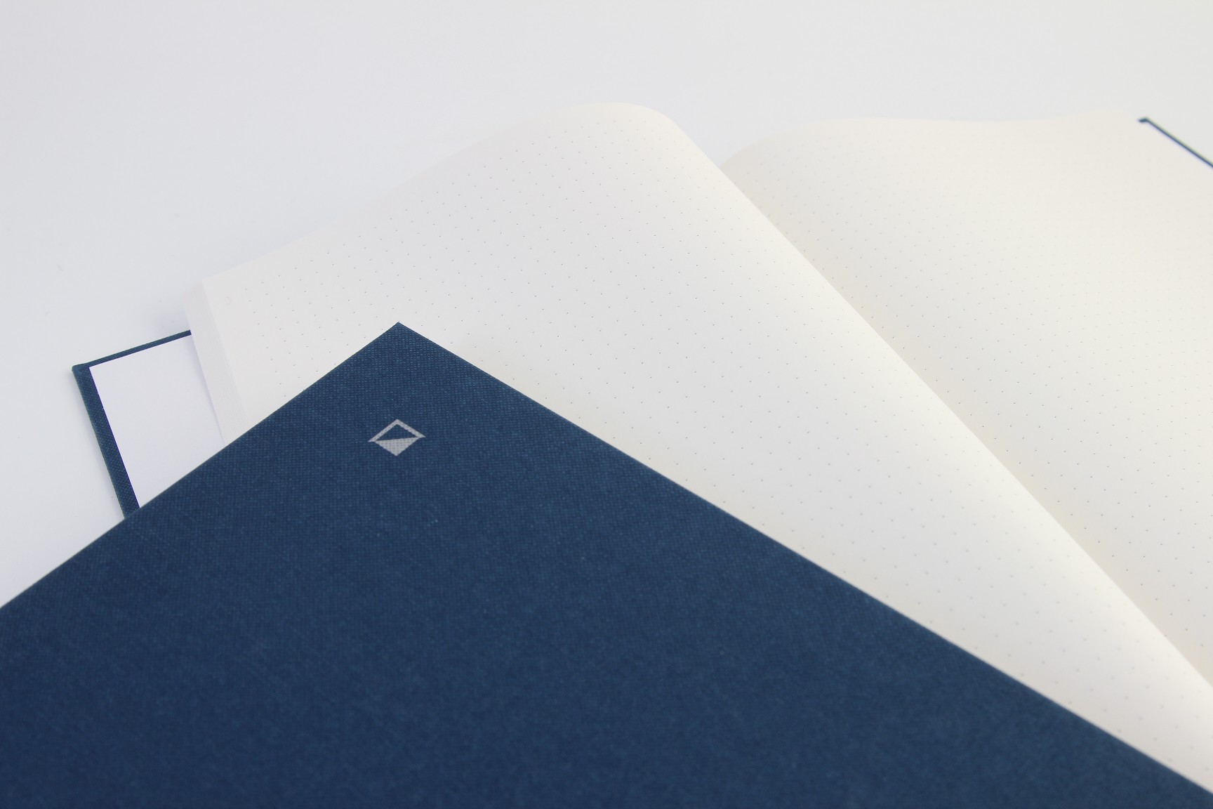 상지사 하드커버 노트 양장 B5 라인 줄 유선 도트 만년필 필사 불렛저널 디자인 굿밸류 이미지 3