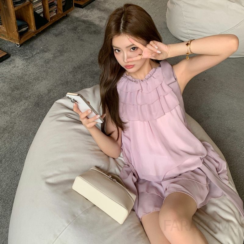 여성 러블리 페미닌 모던 루즈핏 쉬폰 프릴 캉캉 리본 셔링 나시 블라우스 미니스커트 코디 하객룩 데이트룩 오피스룩 - 상세 이미지 2