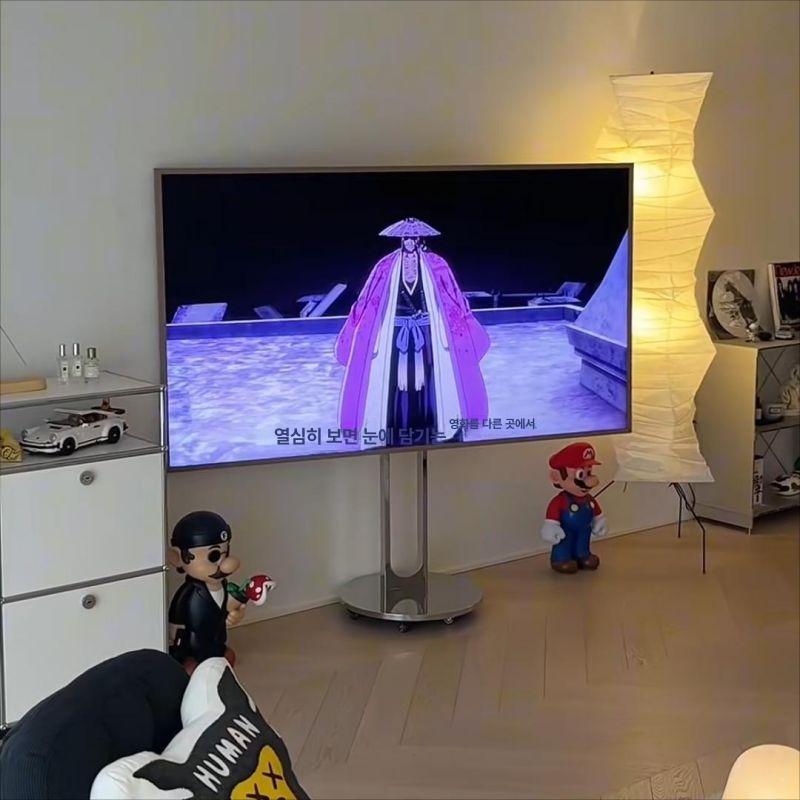 미니멀 TV 거치대 이동식 스탠드 스테인리스 스틸 - 상품 이미지