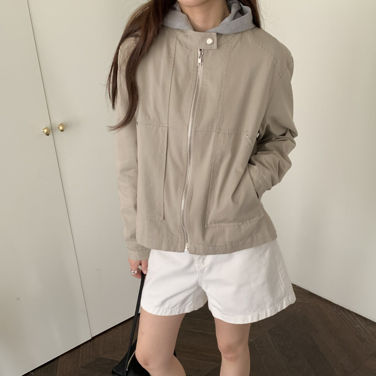지뉴 더블패치 블루종 | 여성용 봄 자켓 아우터 점퍼 하이넥 차이나카라 집업 루즈핏 야상 바이커 라이더 - 상세 이미지 2
